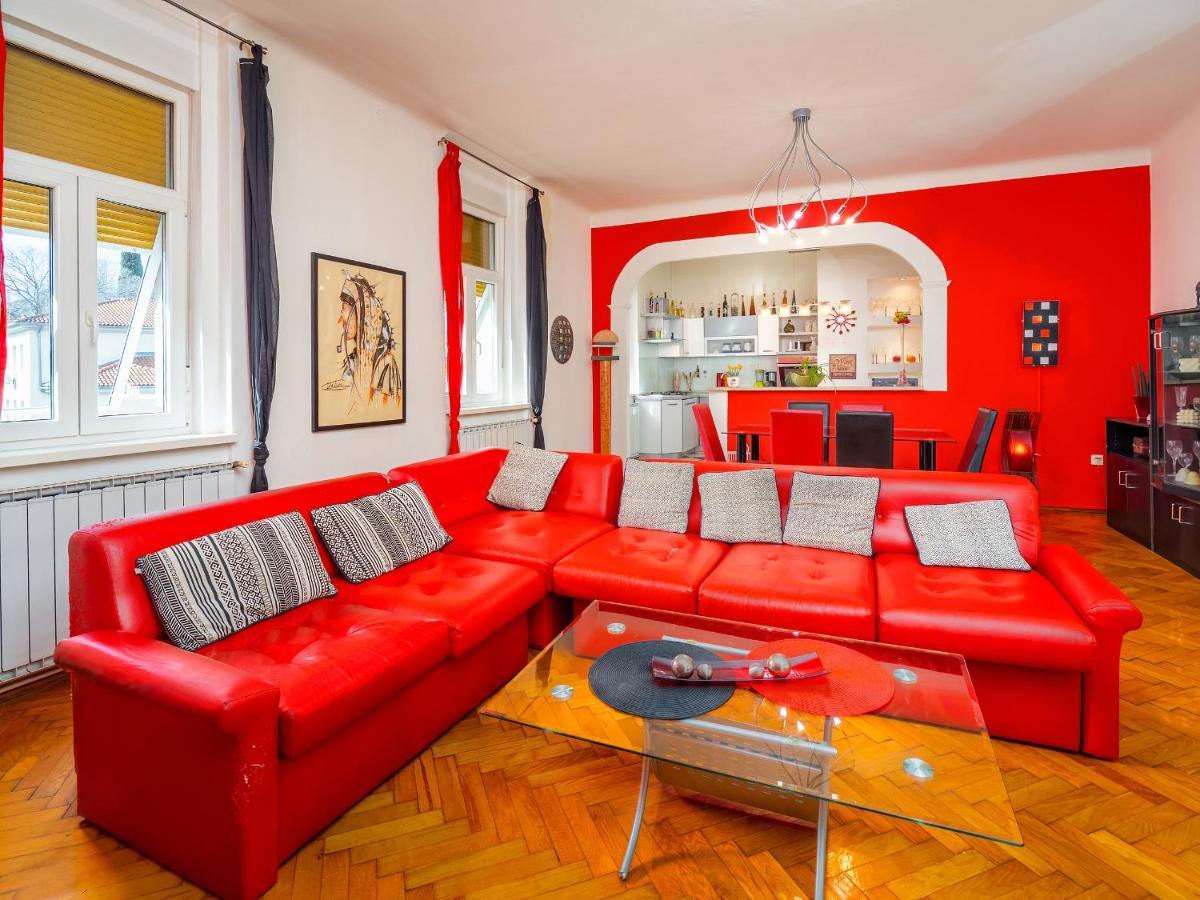 Grand Apartment In Strict Center Of Rijeka Luaran gambar