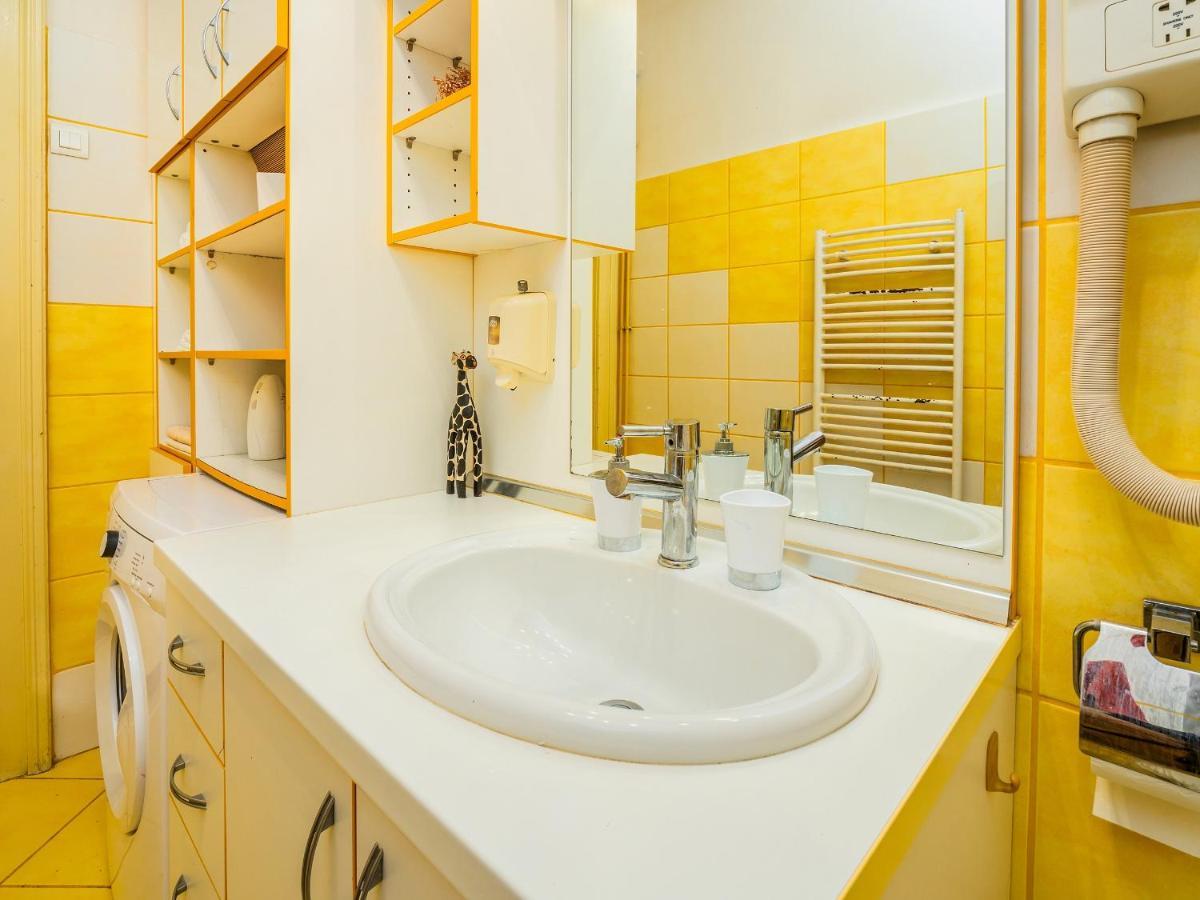 Grand Apartment In Strict Center Of Rijeka Luaran gambar